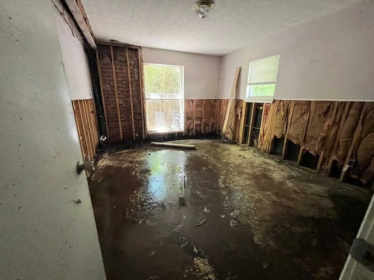 Water Damage Restoration services in Walkertown, NC